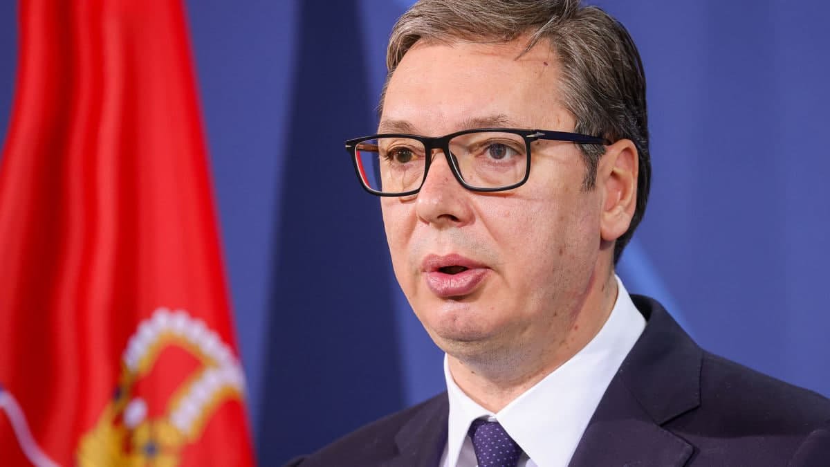 Вучич надіслав Путіну привітання з нагоди Дня перемоги