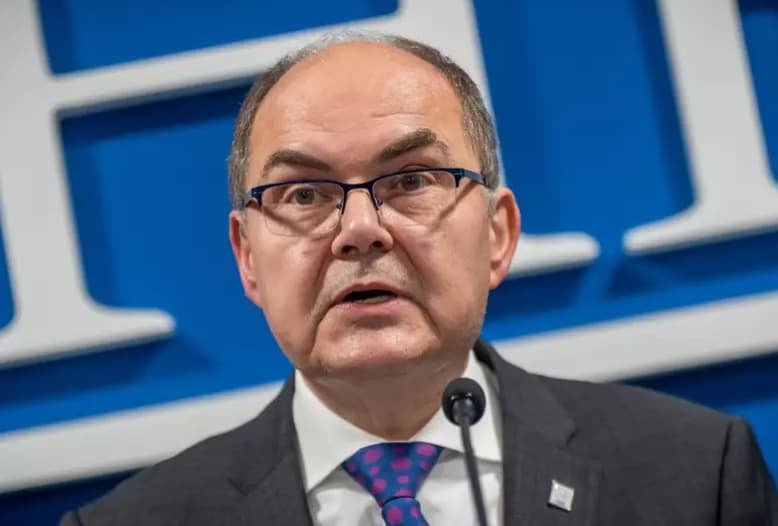 Високий представник Боснії і Герцеговини прокоментував відставку під тиском США