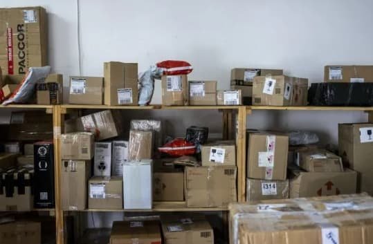 ЄС вимагає від України запровадження оподаткування міжнародних посилок для отримання макрофінансової допомоги