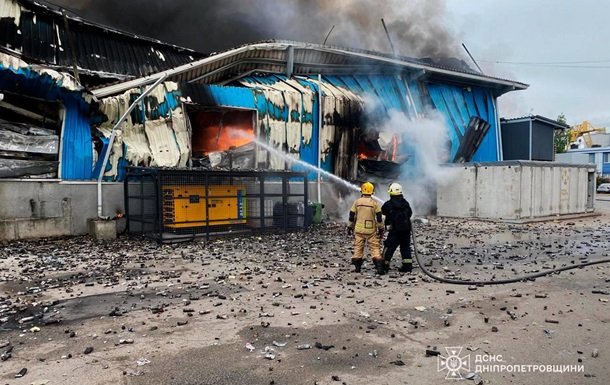 Зеленський відповів на ракетний обстріл Дніпра з боку Росії