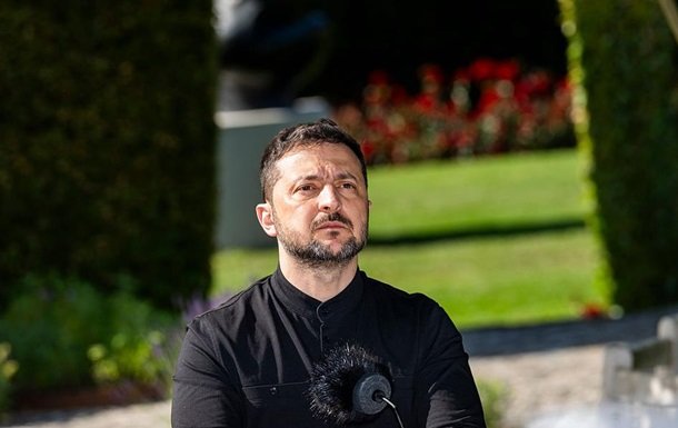 Зеленський вшанував українок з нагоди Дня матері