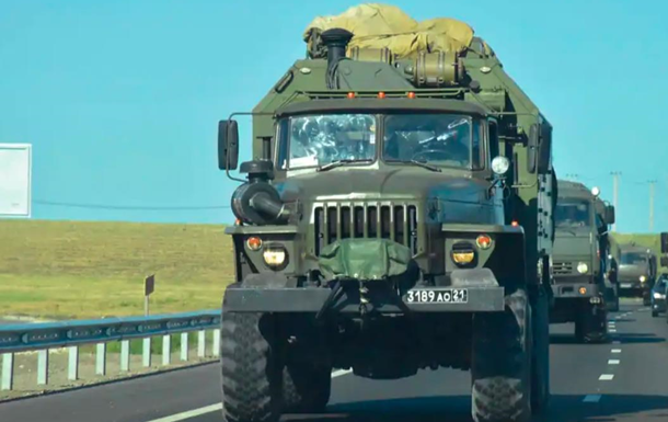ЗСУ завдали удару: окупанти обмежили вантажний рух на ключовій трасі до Криму