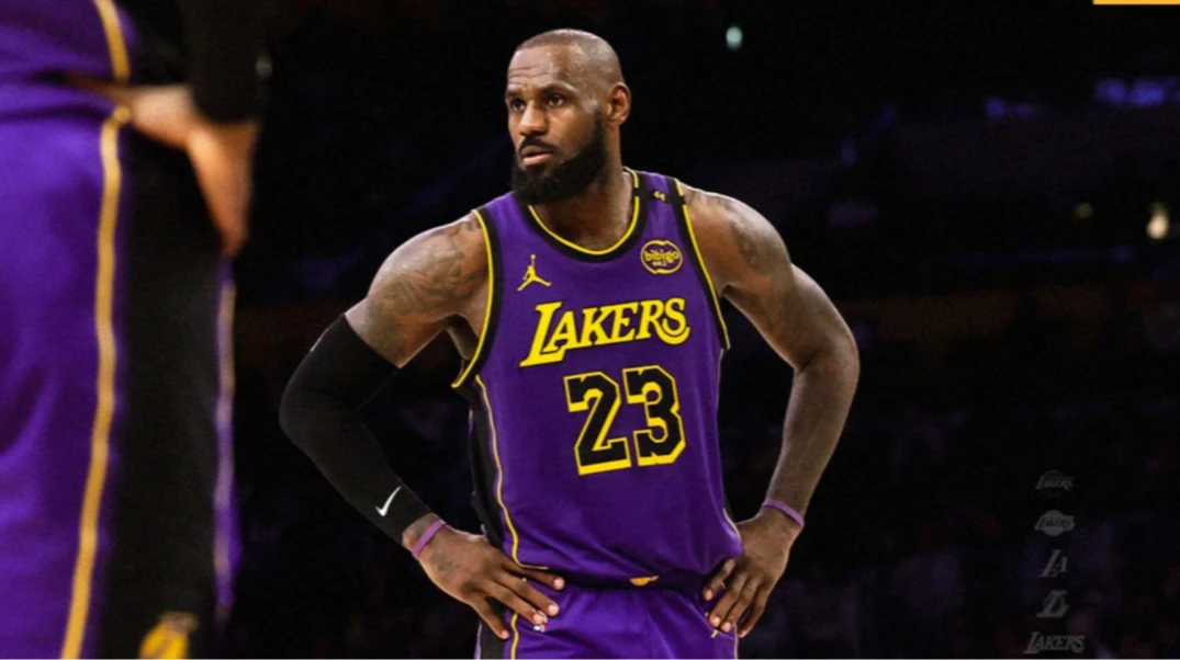 Агент Леброна Джеймса підтвердив інтерес клубів НБА до зіркового гравця