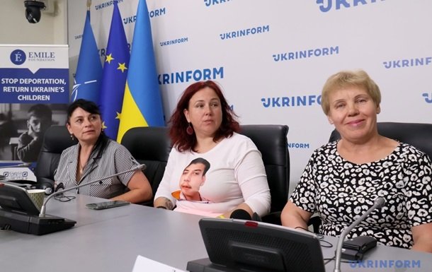 Активісти повернули 46 з 84 дітей, вивезених Росією з інтернату в Олешках