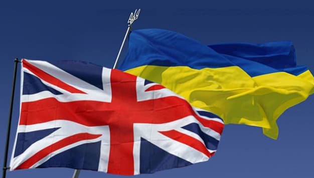 Британія створює доступні далекобійні ракети для підтримки України