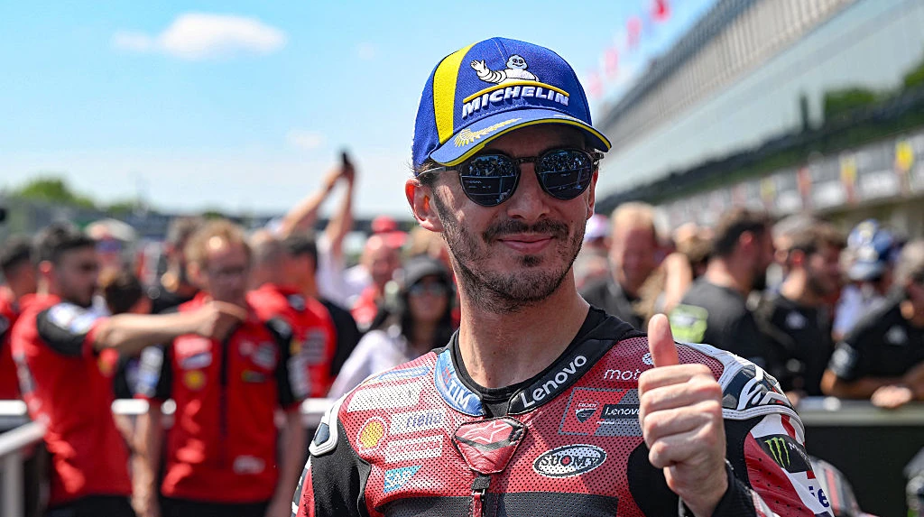 Дворазовий чемпіон MotoGP переходить до нової команди у наступному сезоні