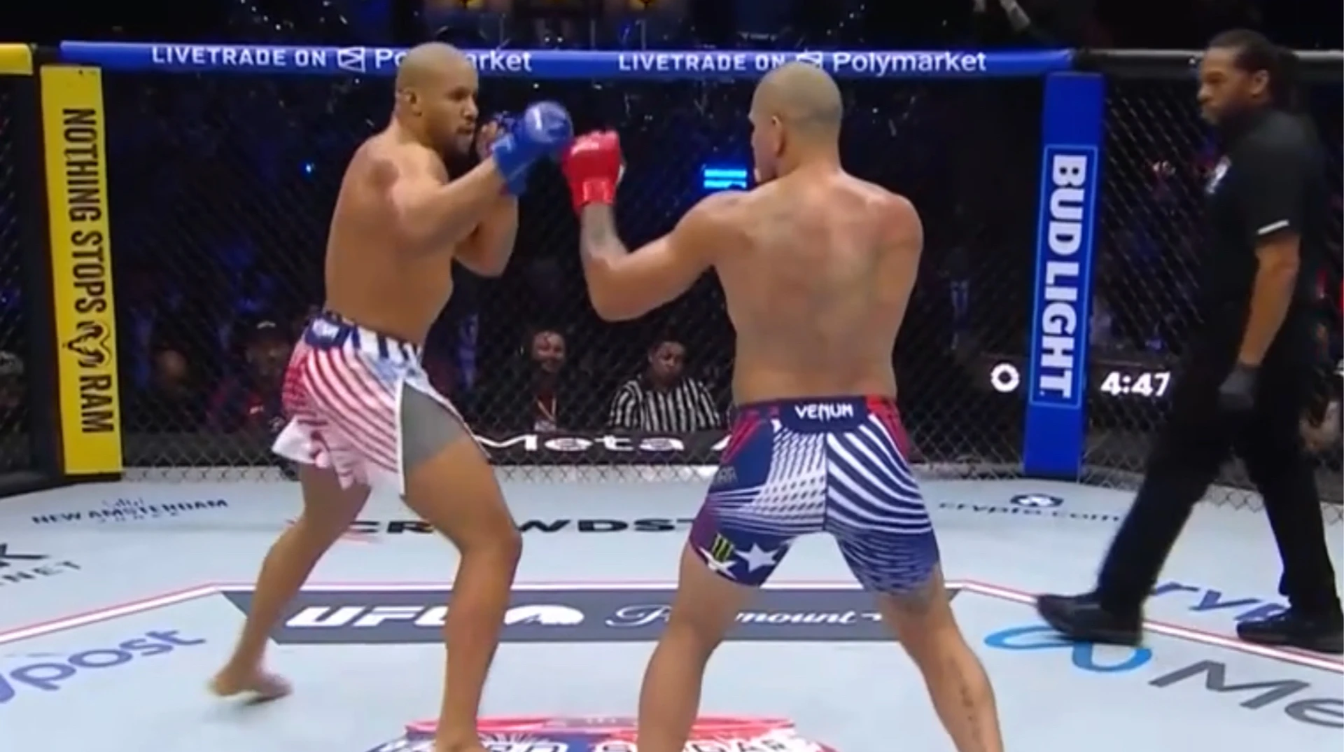 Ган здобув перемогу над Перейрою на UFC Freedom 250 у Білому домі, оформлюючи титул тимчасового чемпіона