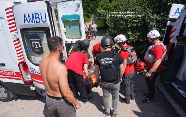 Кількість поранених внаслідок удару по Запоріжжю значно зросла