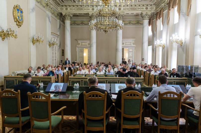 Львівська обласна рада звернулася до президента з проханням запросити Папу Лева XIV відвідати Україну