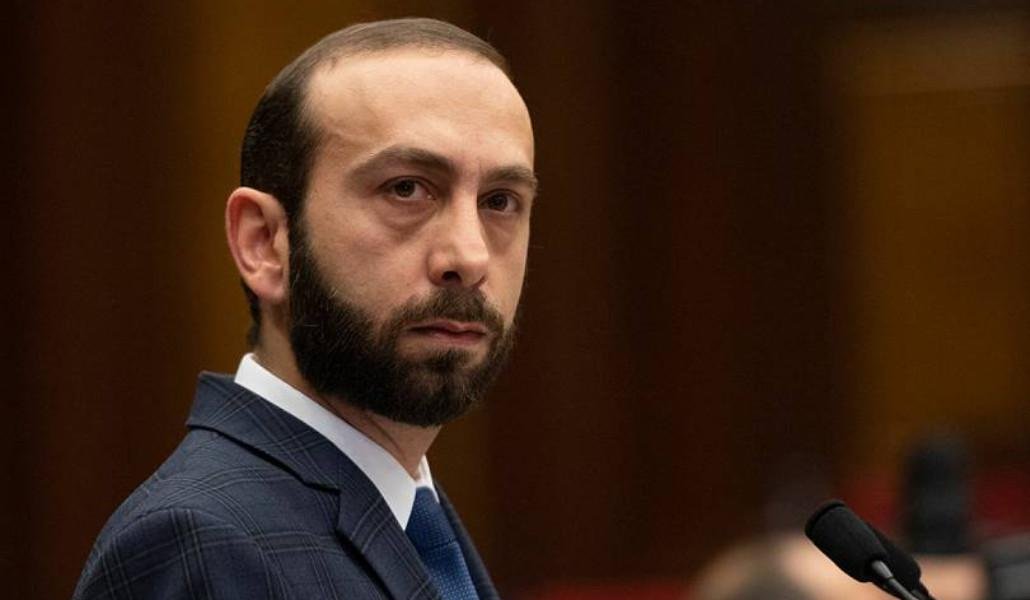 Міністр закордонних справ Вірменії: відносини з Росією потребують відновлення та зміцнення