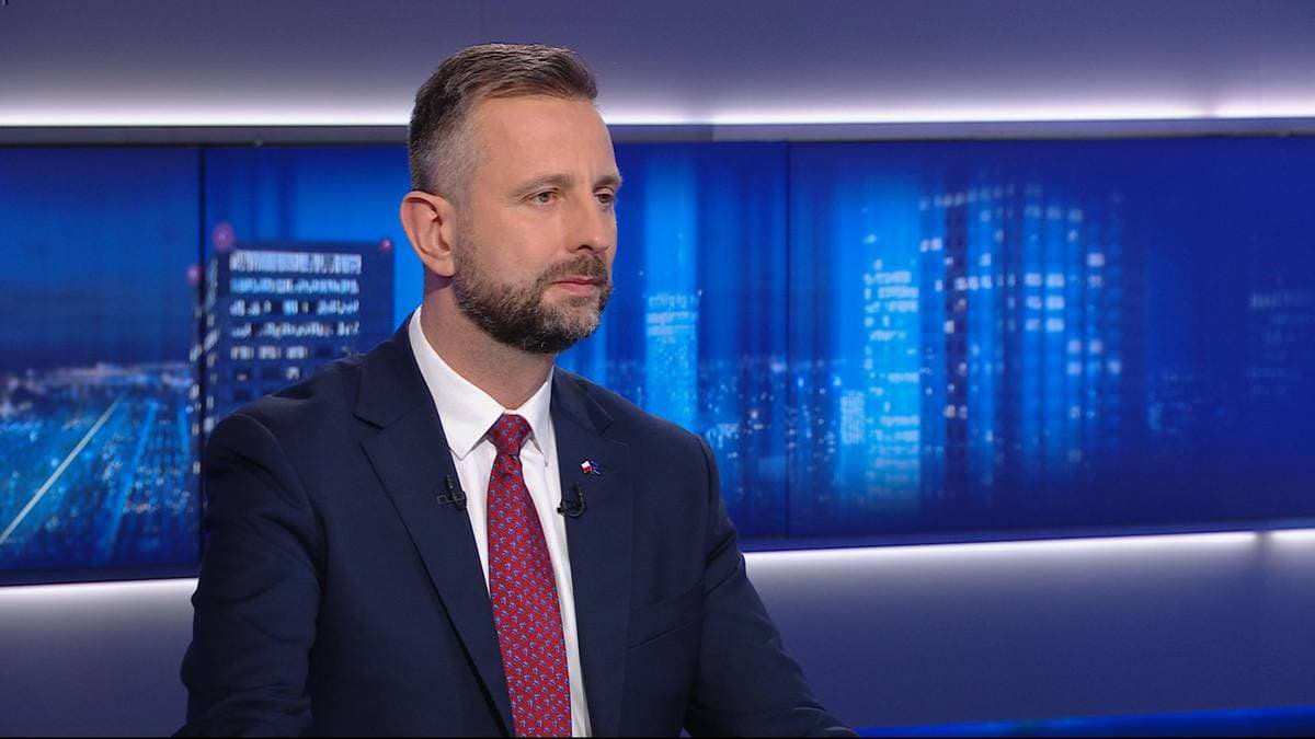Польський міністр оборони: шлях України до ЄС ускладнює проблематика Степана Бандери