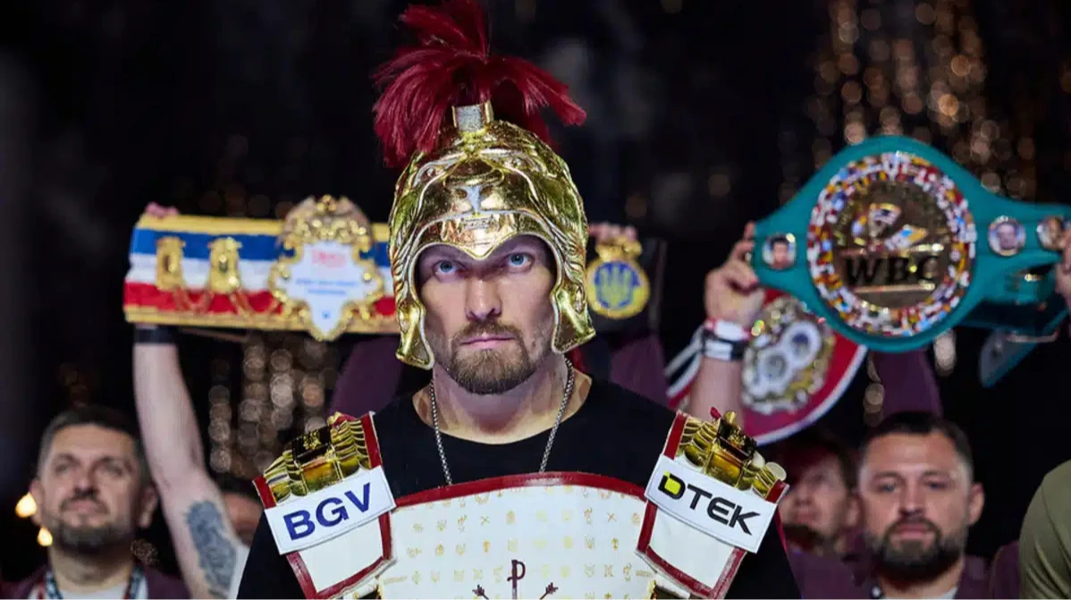 Президент WBC підтвердив: бій Усика проти Кабаєла стане обов'язковим для українського чемпіона