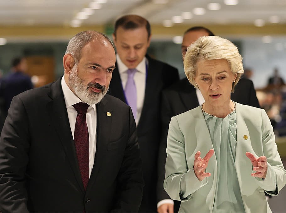 Президентка Єврокомісії запевняє Вірменію у підтримці перед викликами з боку Росії