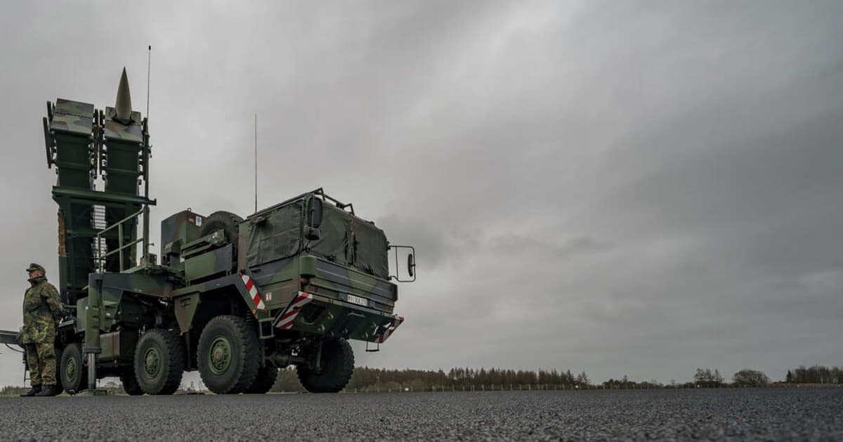 Проблеми з постачанням систем Patriot, захист українців Туском та новини справи проти Ryanair: основні події дня