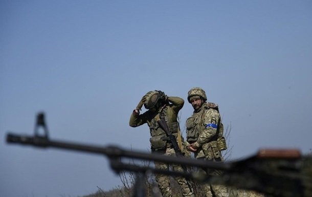 Російські війська призупинили наступ на двох ключових напрямках, повідомляє DeepState
