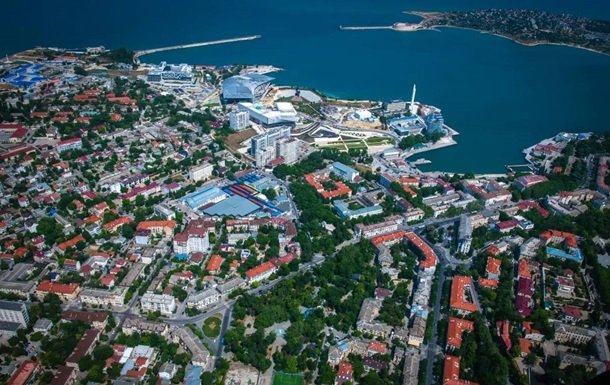 Севастополь залишився без електропостачання через удари дронів