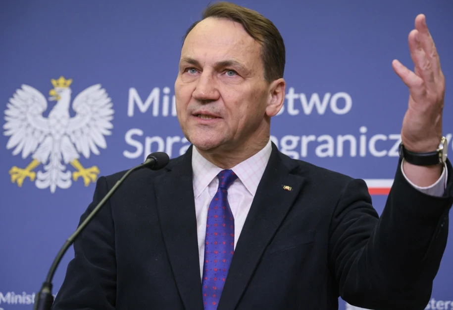 Сікорський поділився порадами для Навроцького щодо зустрічі з Трампом