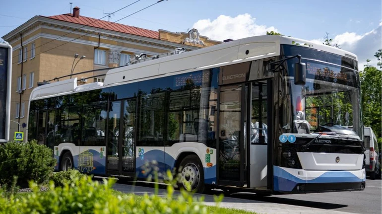 Тернопіль вперше отримав тролейбуси українського виробництва