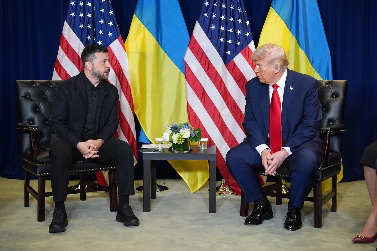 Трамп закликав Зеленського до рішучих дій проти Росії, згідно з повідомленнями ЗМІ