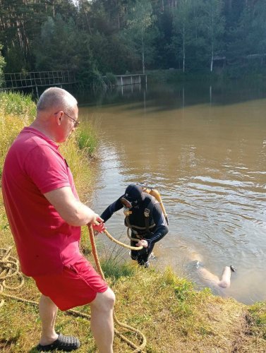 У Дрогобичі водолази вилучили з озера тіло 31-річного чоловіка