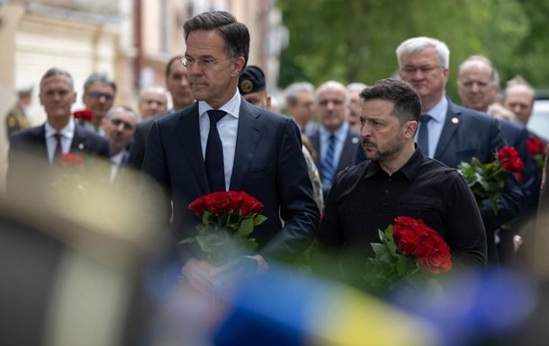 У Києві відбувається зустріч представників країн НАТО
