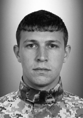 У Львівській області 19 червня вшанують пам'ять загиблих військових: оголошено імена героїв
