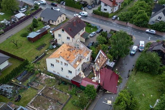 У Литві під час сильної бурі спостерігали три торнадо