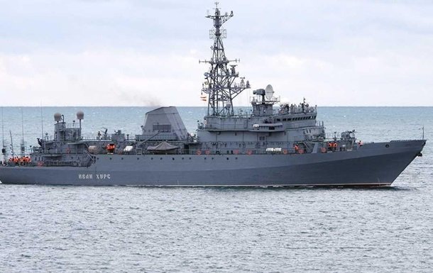 У Севастополі знищено російський військовий корабель Іван Хурс, повідомляють соцмережі