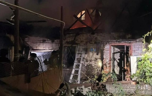 У Запоріжжі внаслідок обстрілу загинули двоє людей, семеро отримали поранення