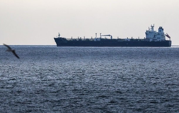 Україна здійснила обмін: чотирьох моряків, затриманих Іраном в Ормузькій протоці, повертоно додому