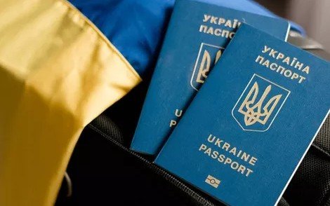 Українці з тимчасово окупованих територій зможуть оформити паспорт у посольствах п'яти країн, зокрема у Туреччині та Грузії