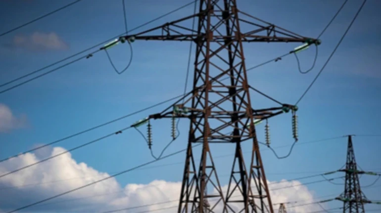 В Україні на завтра заплановано відключення електроенергії: графіки по регіонах