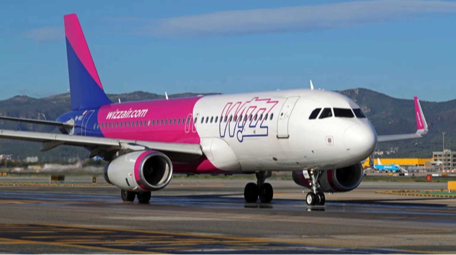 Wizz Air впроваджує Starlink на всіх рейсах у 2024 році