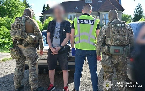 Затримано розробників шахрайського застосунку Резерв+
