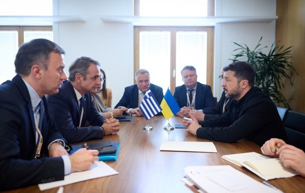 Зеленський провів переговори з прем'єр-міністром Греції