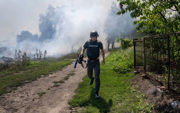 Зеленський відзначив внесок журналістів у розвиток суспільства з нагоди професійного свята