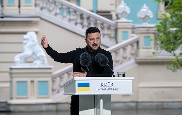 Зеленський зазначає про зміну пріоритетів США: Україна втрачає увагу міжнародної спільноти