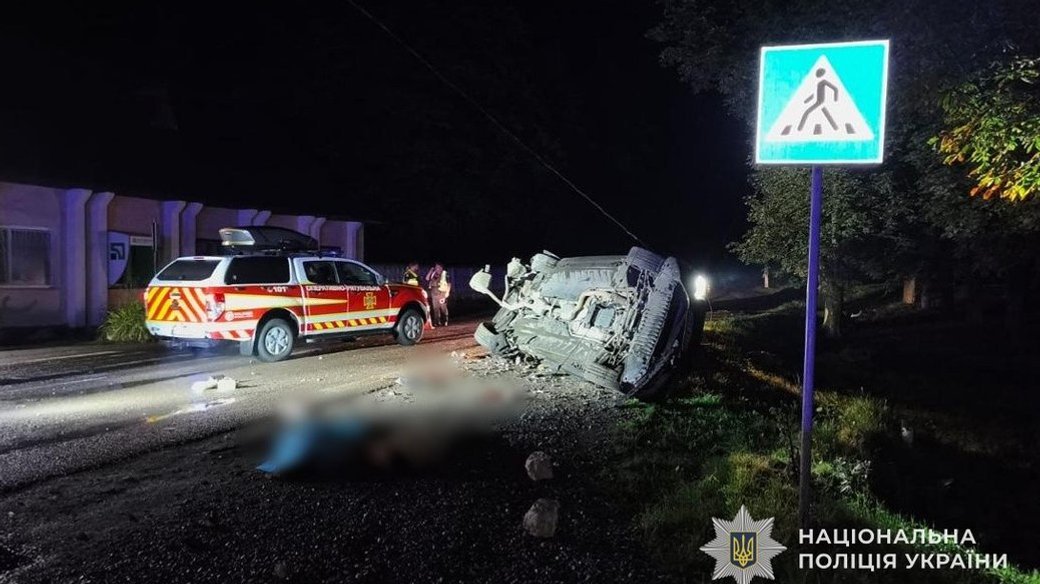 24-річний водій Mercedes спричинив ДТП, внаслідок якої загинули три дівчини-підлітки