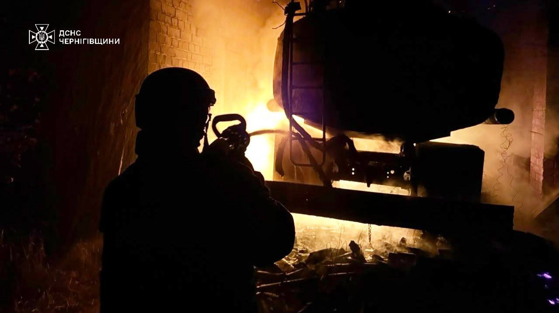 Атаки на автозаправні станції в Чернігівщині: щоденне bombardування з боку російських військ