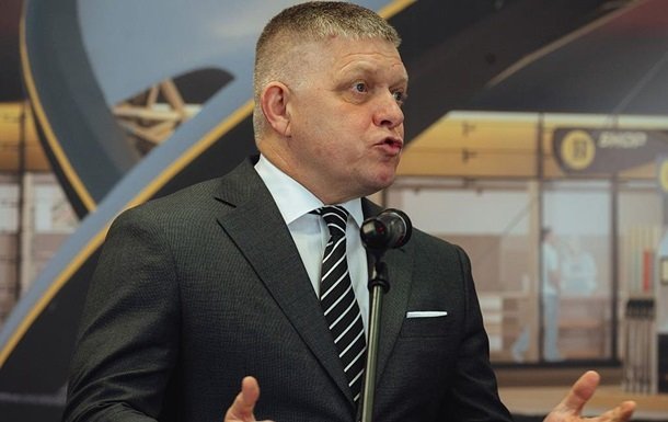 Фіцо прокоментував участь Словаччини у Коаліції охочих