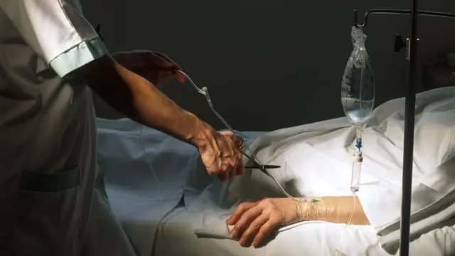 Франція наблизилася до легалізації асистованого суїциду