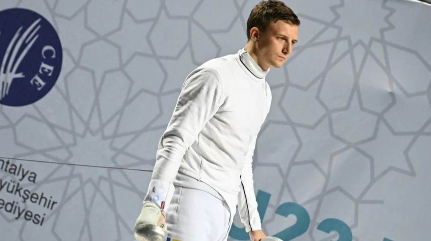 Краснюк успішно вийшов до 1/32 фіналу Чемпіонату світу-2026 з фехтування