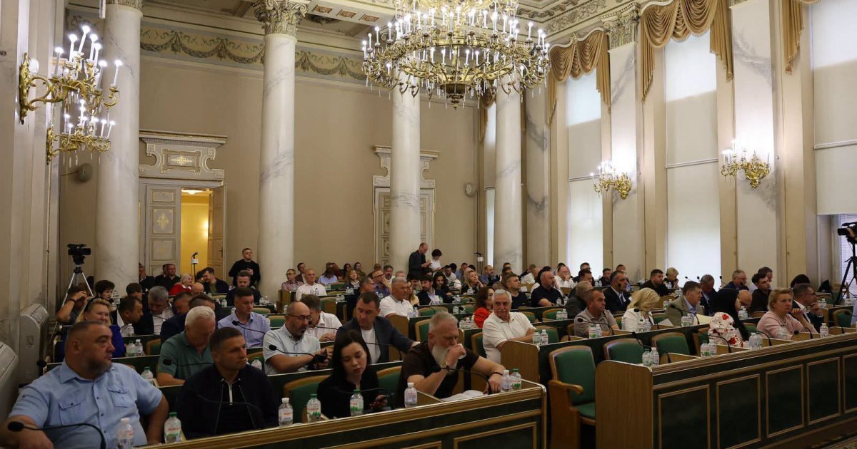Львівська обласна рада висловила підтримку екскомандиру 103-ї бригади ТрО Олександру Курку
