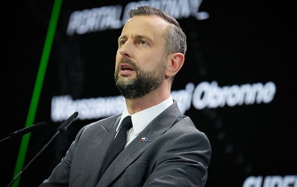 Міністр оборони Польщі конструктивно прокоментував критику допомоги Україні