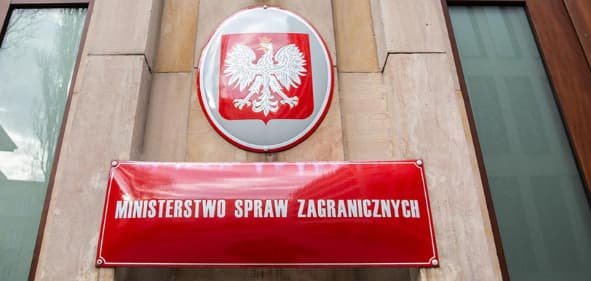 МЗС Польщі засудило масований удар РФ по Києву та висловило підтримку українським цивільним