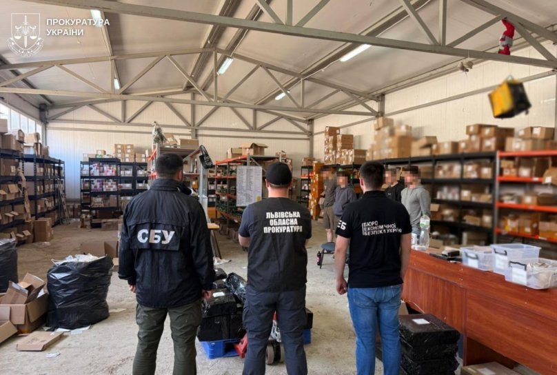 На Львівщині ліквідовано мережу магазинів, що здійснювали незаконний продаж вейпів на суму 55 млн грн