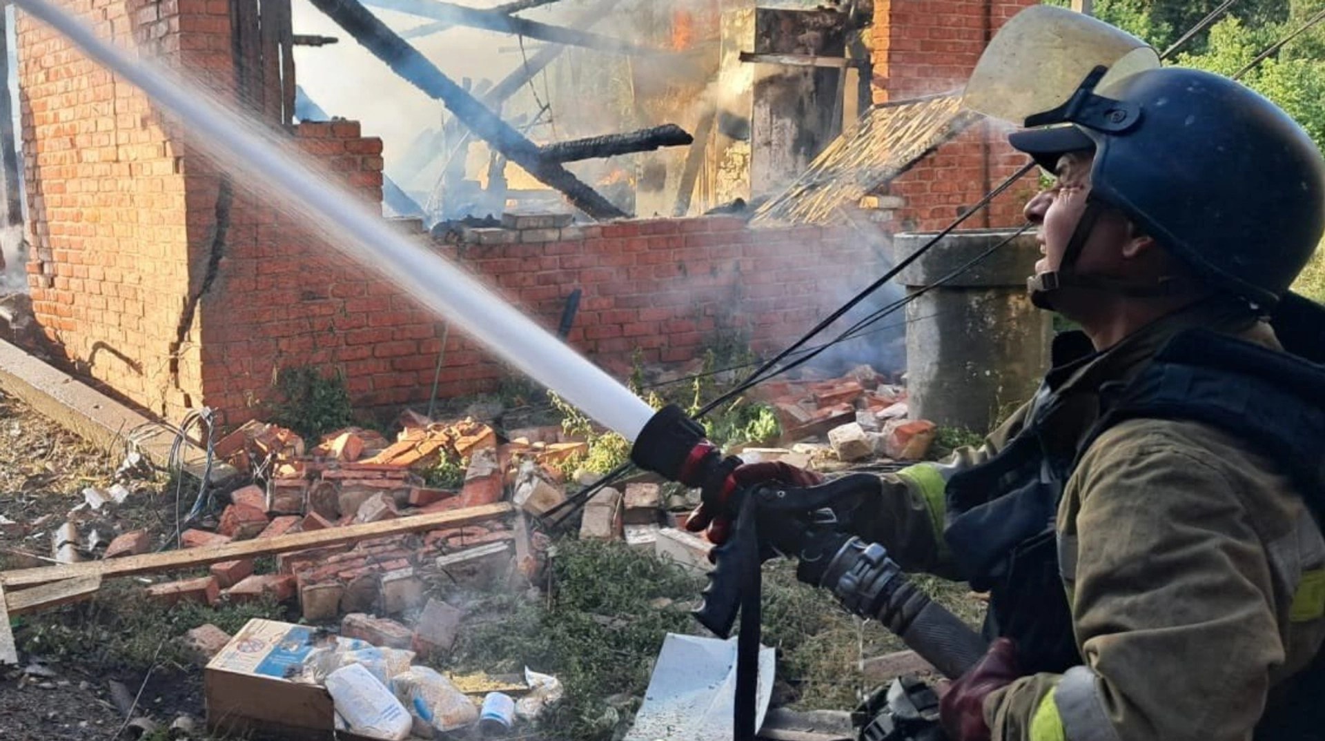 Окупанти атакували автозаправні станції на Донеччині