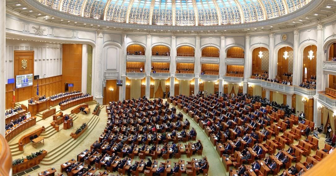 Парламент Румунії затвердив угоду щодо оборонних позик від Європейського Союзу