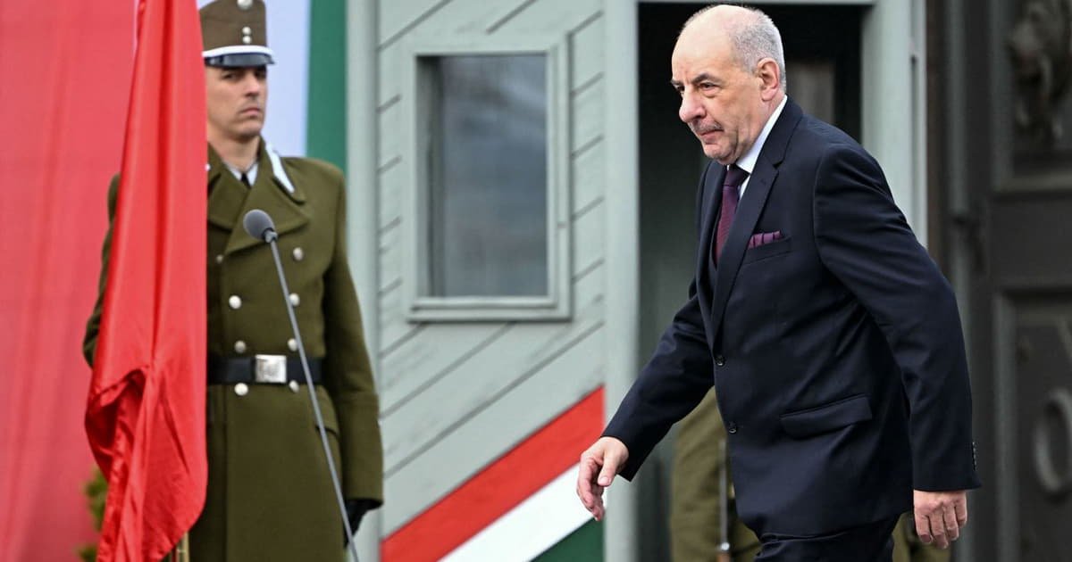 Події вихідних: Угорщина без президента, ДТП за участю українців у Чехії та погрози Трампа Канаді