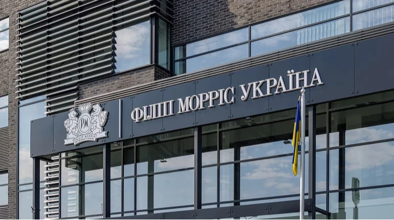 Російські війська знищили склад компанії "Філіп Морріс" у Києві